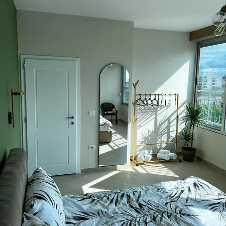 Sunset Charm Retreat With Panorama View Apartment *