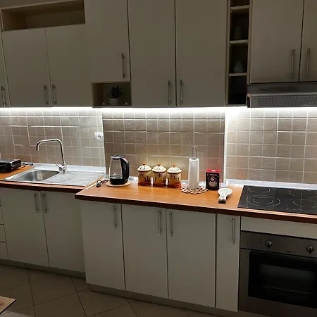 Sunset Charm Retreat With Panorama View Appartement *