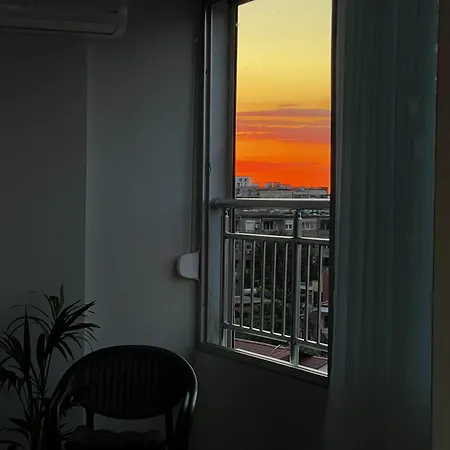 公寓 Sunset Charm Retreat With Panorama View