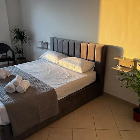 公寓 Sunset Charm Retreat With Panorama View