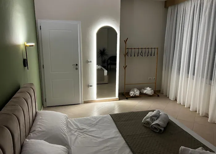 Sunset Charm Retreat With Panorama View *