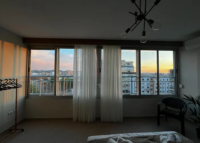 Apartment Sunset Charm Retreat With Panorama View *
